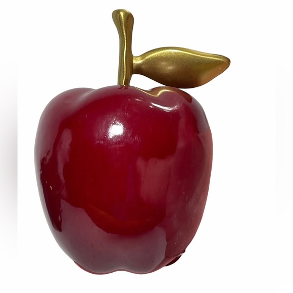 life size red glossy faux apples with brass stem and leaf lot of 3 - Picture 5 of 8